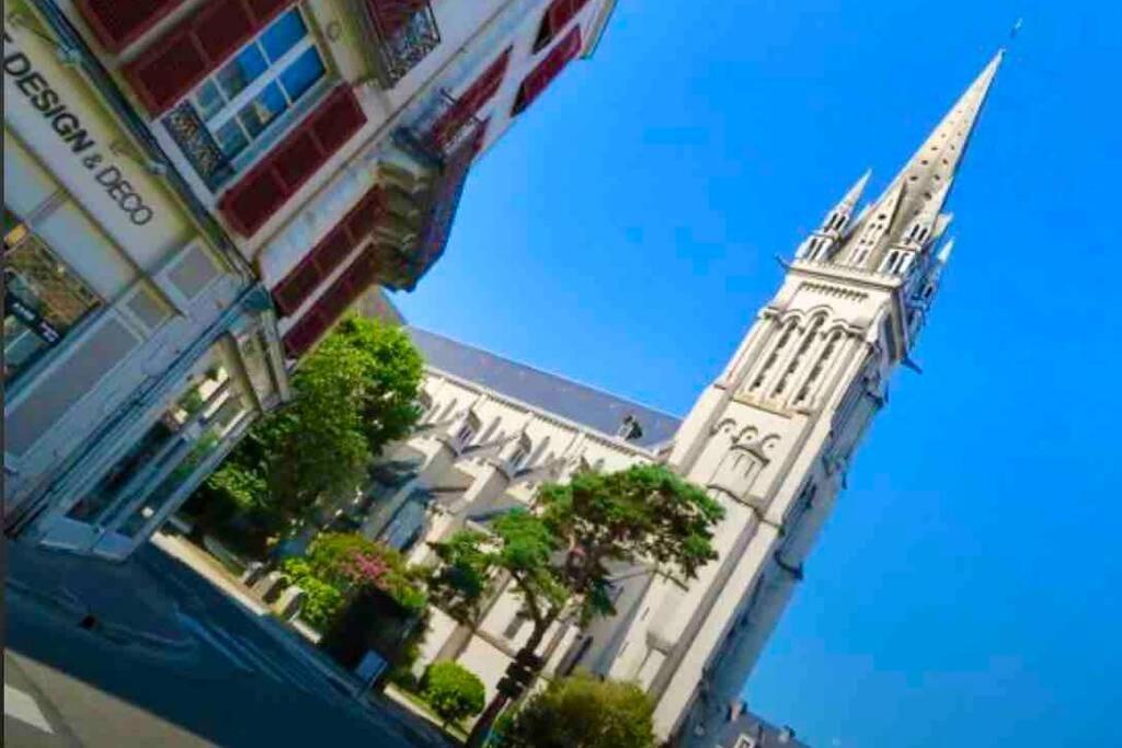 Tiny House Apartment Pau Exterior photo